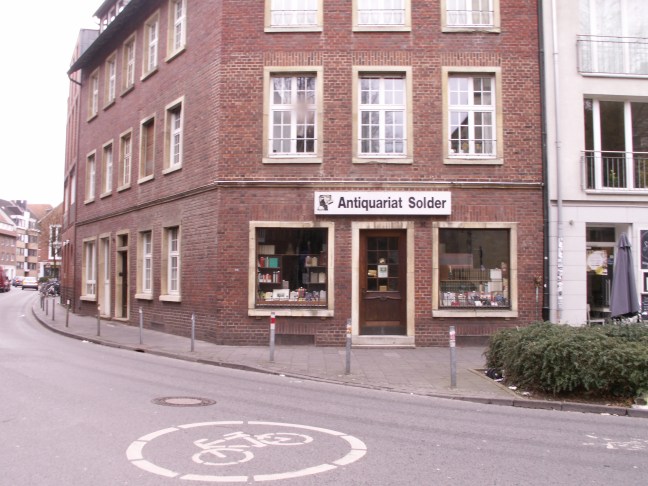 KONICA MINOLTA DIGITAL CAMERA