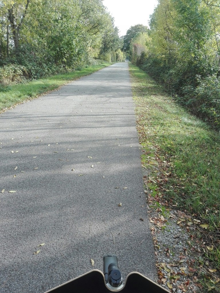 Radweg Kray-Wanner-Bahn bei Gelsenkirchen Richtung Bochum.